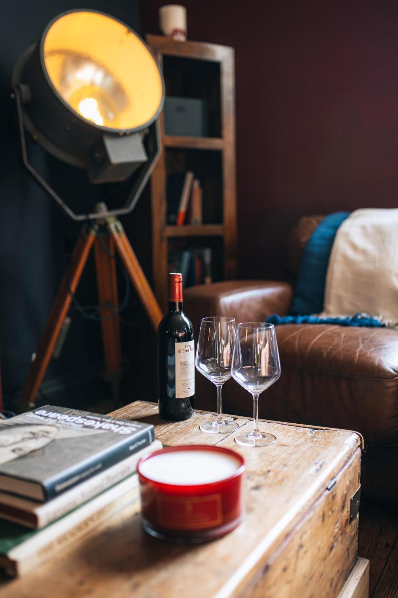 The Bolt Hole - Stratford Upon Avon - Central - Free Offstreet Parking - 2 Bed Luxury Apartment Екстер'єр фото